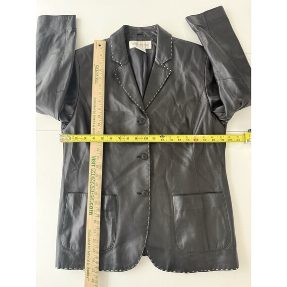 Womens Jones New York Black Leather Jacket 12 Beautiful Stitching Details - Picture 8 of 11